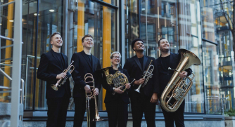 Dominic Degavino (piano) & Connaught Brass