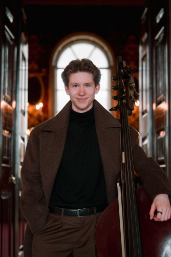 Levi Andreassen double bass
