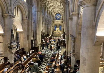 Instruments of Time and Truth performing in Christ Church Cathedral, Oxford