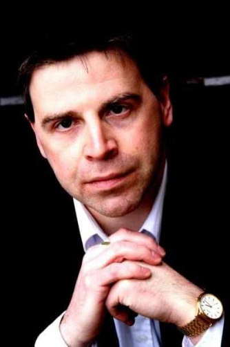 Julian Saphir, pianist