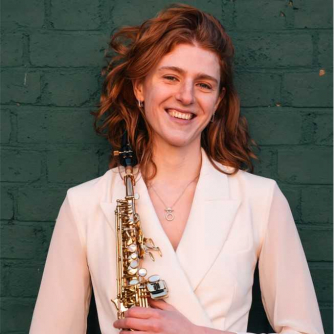 Sophia Elger – Saxophone