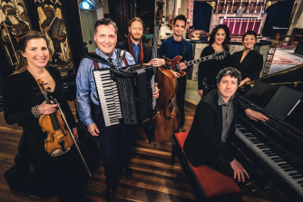 The Romano Viazzani Ensemble: London Tango