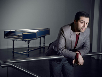 Mahan Esfahani
