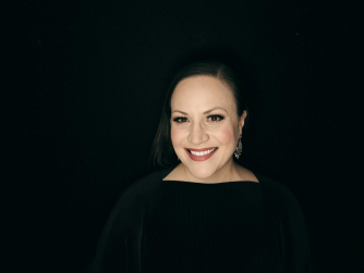 Jennifer Johnston – mezzo-soprano