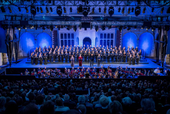 Opera Holland Park Chorus