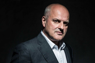 Christopher Purves
