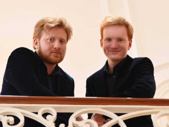 Ćwiżewicz Brothers violin duo