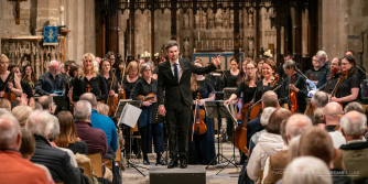 New Tyneside Orchestra with conductor Mark Edwards