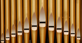 Picture of organ pipes