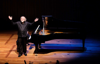 Peter Donohoe, photo by Mark Allan