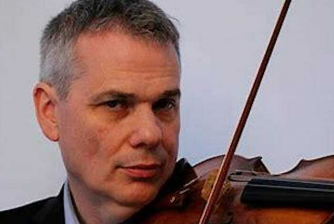 Simon Smith – violin