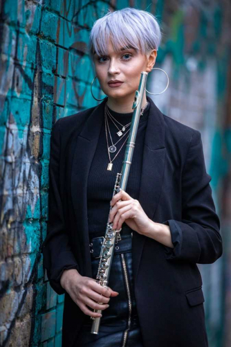 Fiona Sweeney (flute)