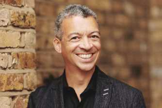 Roderick Williams & Carducci Quartet