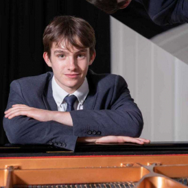 Matthew Mclachlan – piano
