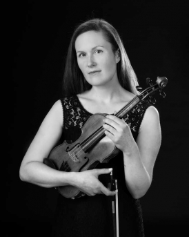 Zoe Beyers performs Elgar’s Violin Concerto