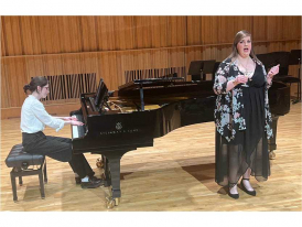 Ellen Smith (mezzo-soprano) Elizabeth Haughan (piano)