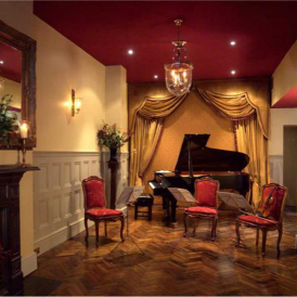 Chopin & Champagne at Christmas